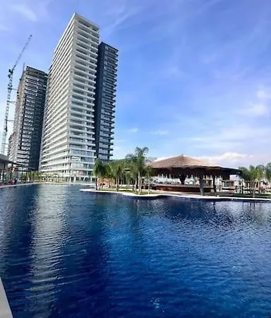 Apartment 2 Bedroom Amazing Sea View Grand Sapphire *