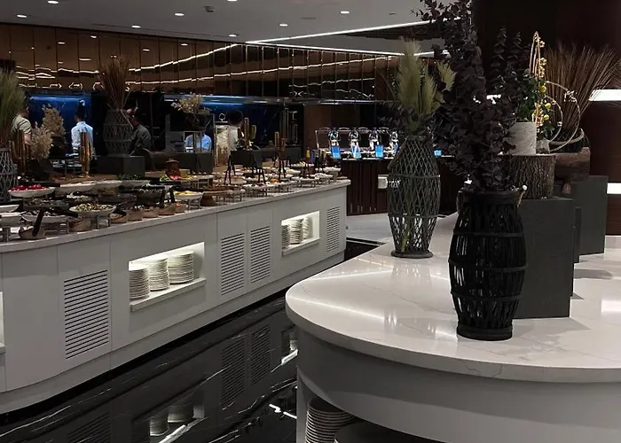 Apartament 2 Bedroom Amazing Sea View Grand Sapphire And Casino